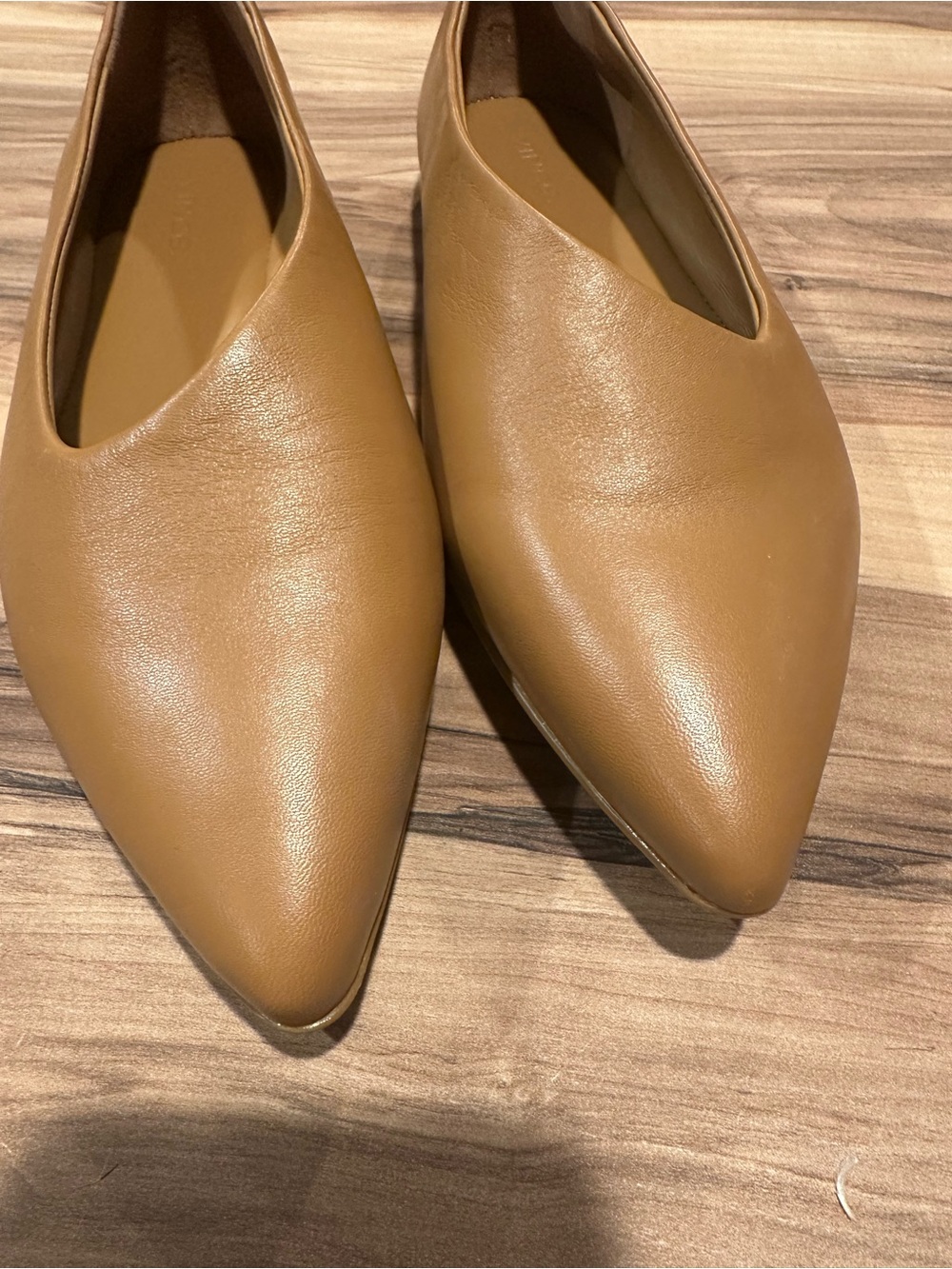 Vince Pointed Leather Flats in Tan